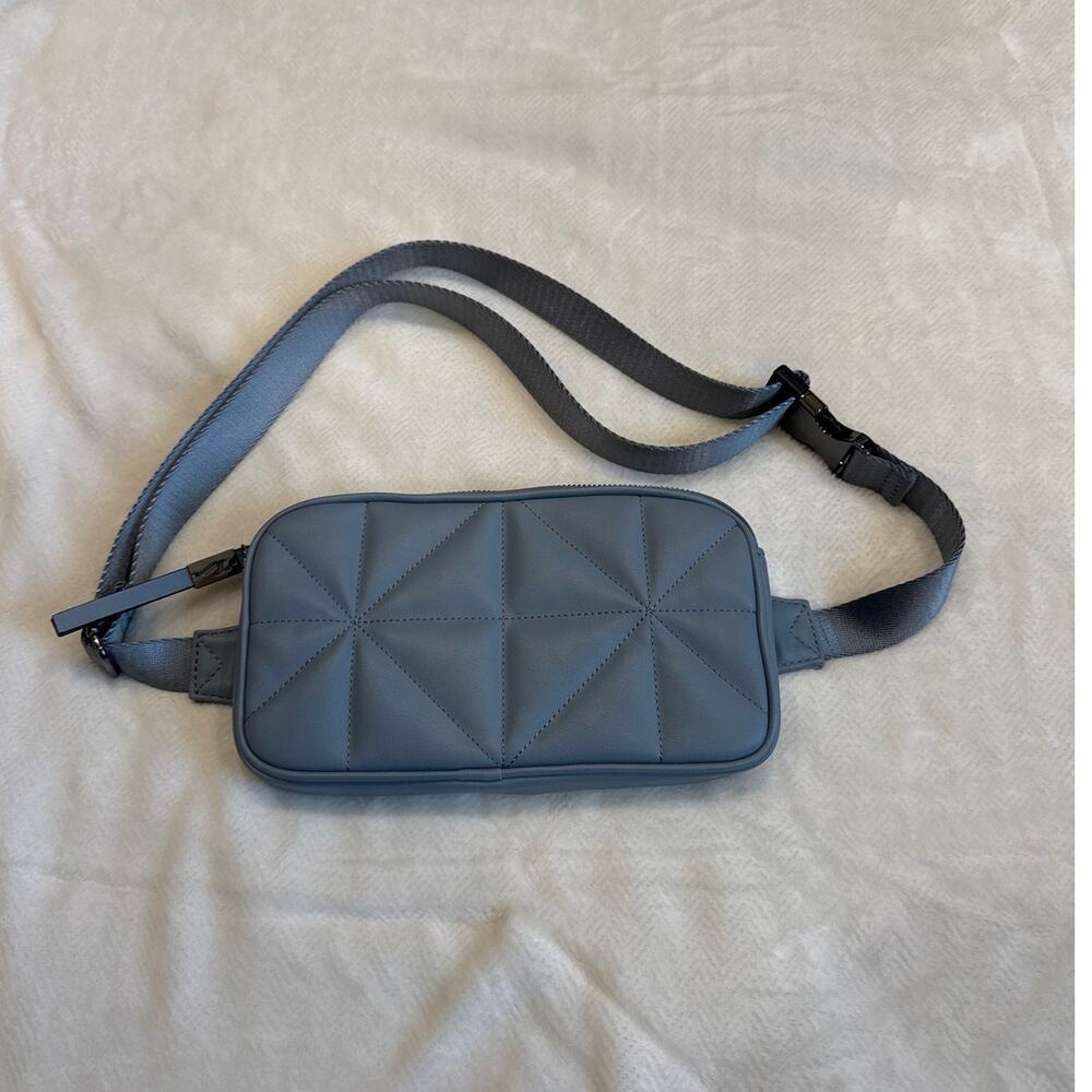 Simply Vera Vera Wang Chrissy Square Quilted Sling Bag in Dusty Blue